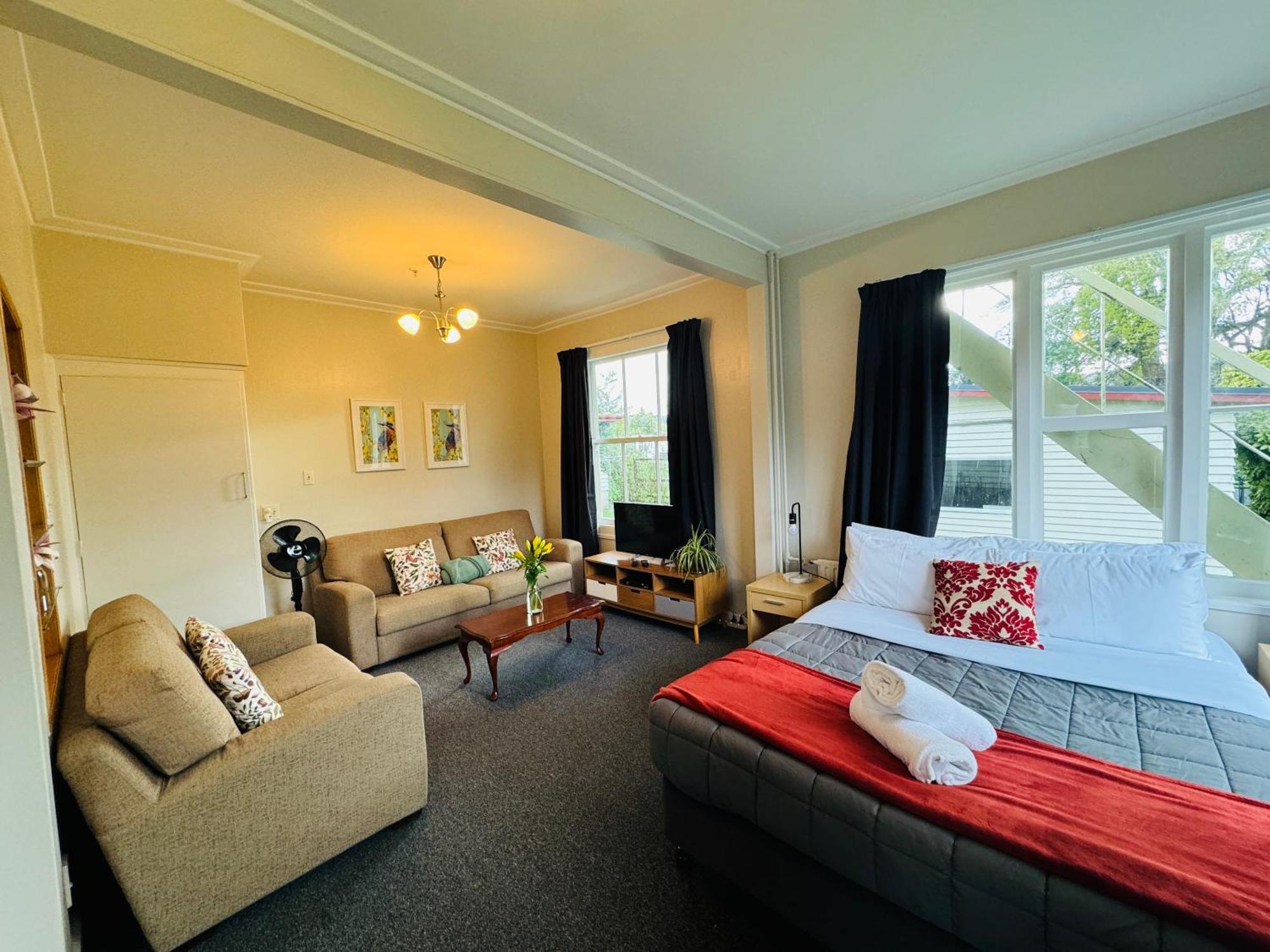 The Nurses Home Reefton Room photo